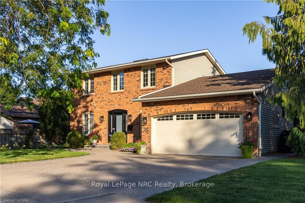 3 Port Royal Cres