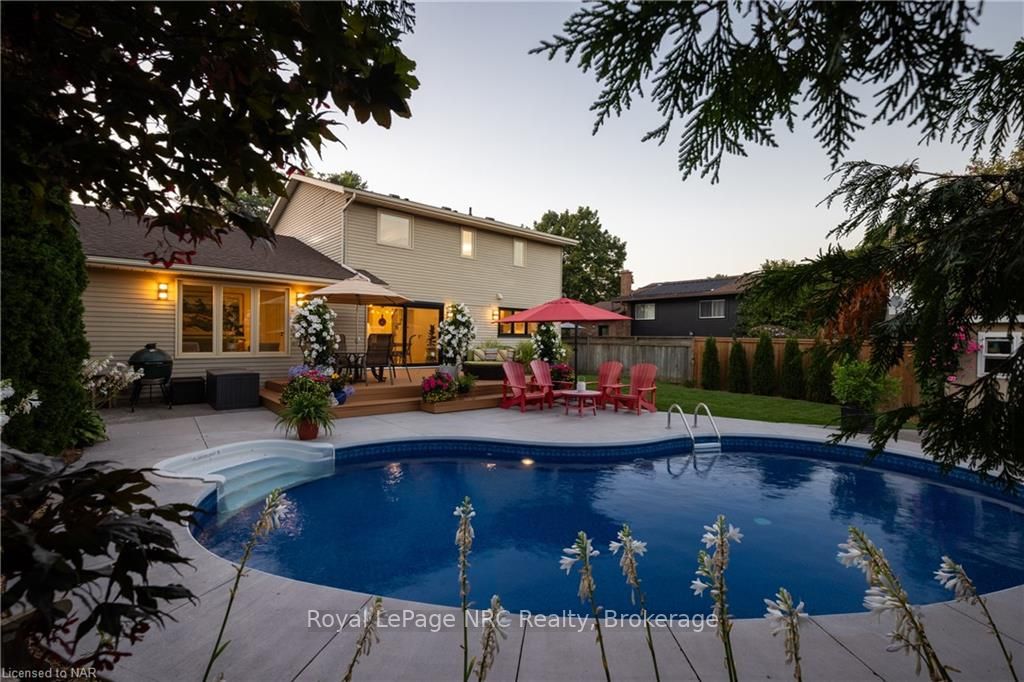3 Port Royal Cres