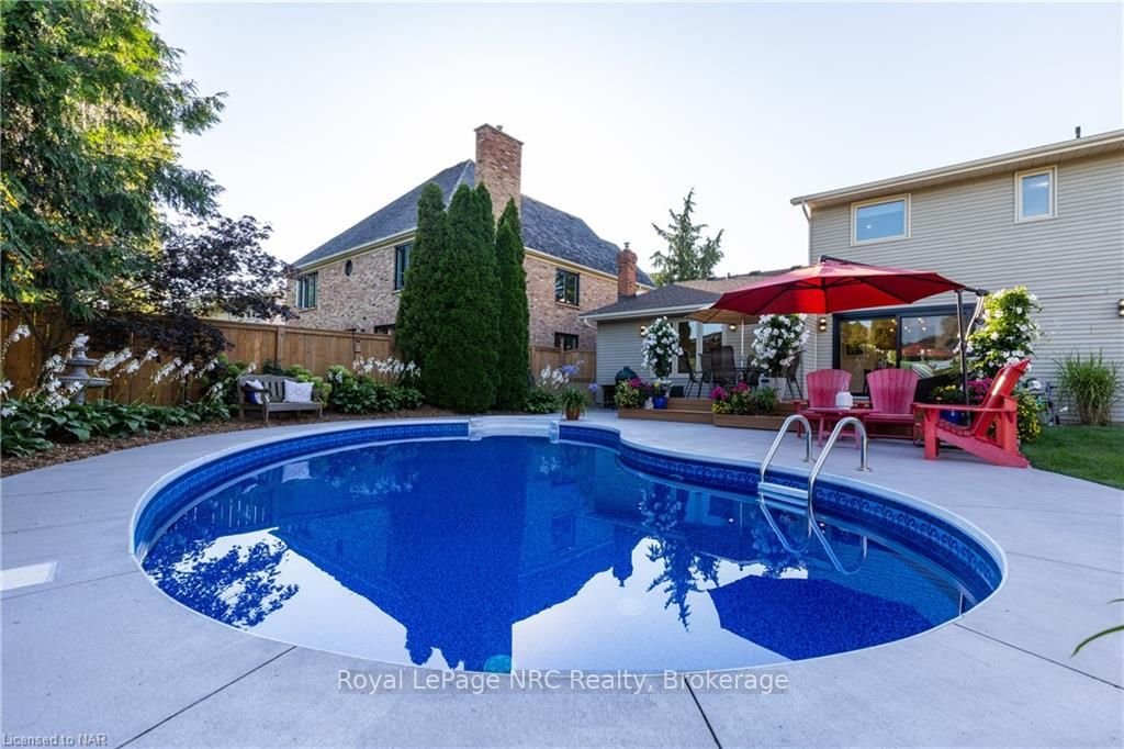 3 Port Royal Cres