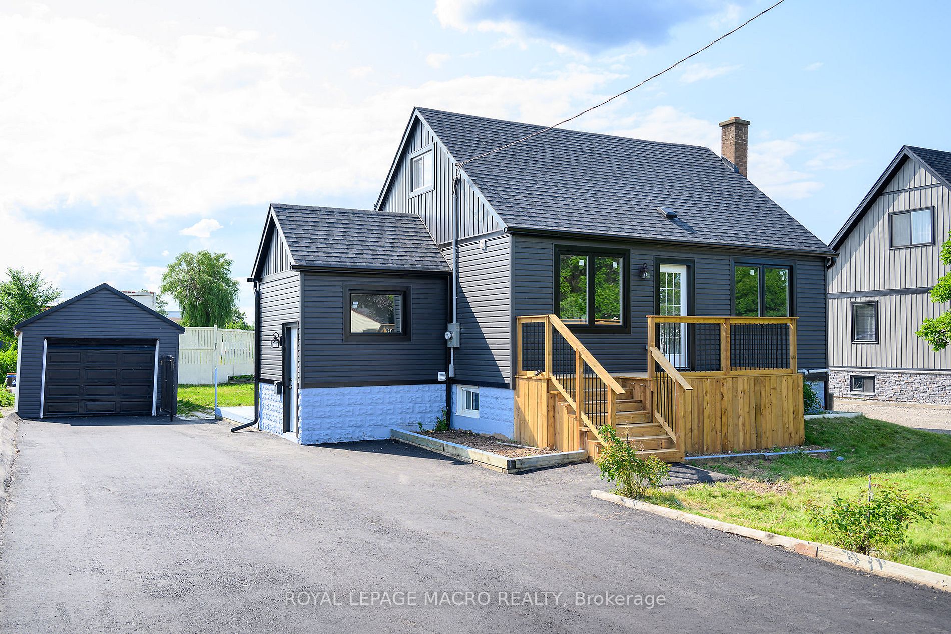 321 Dewitt Rd N
