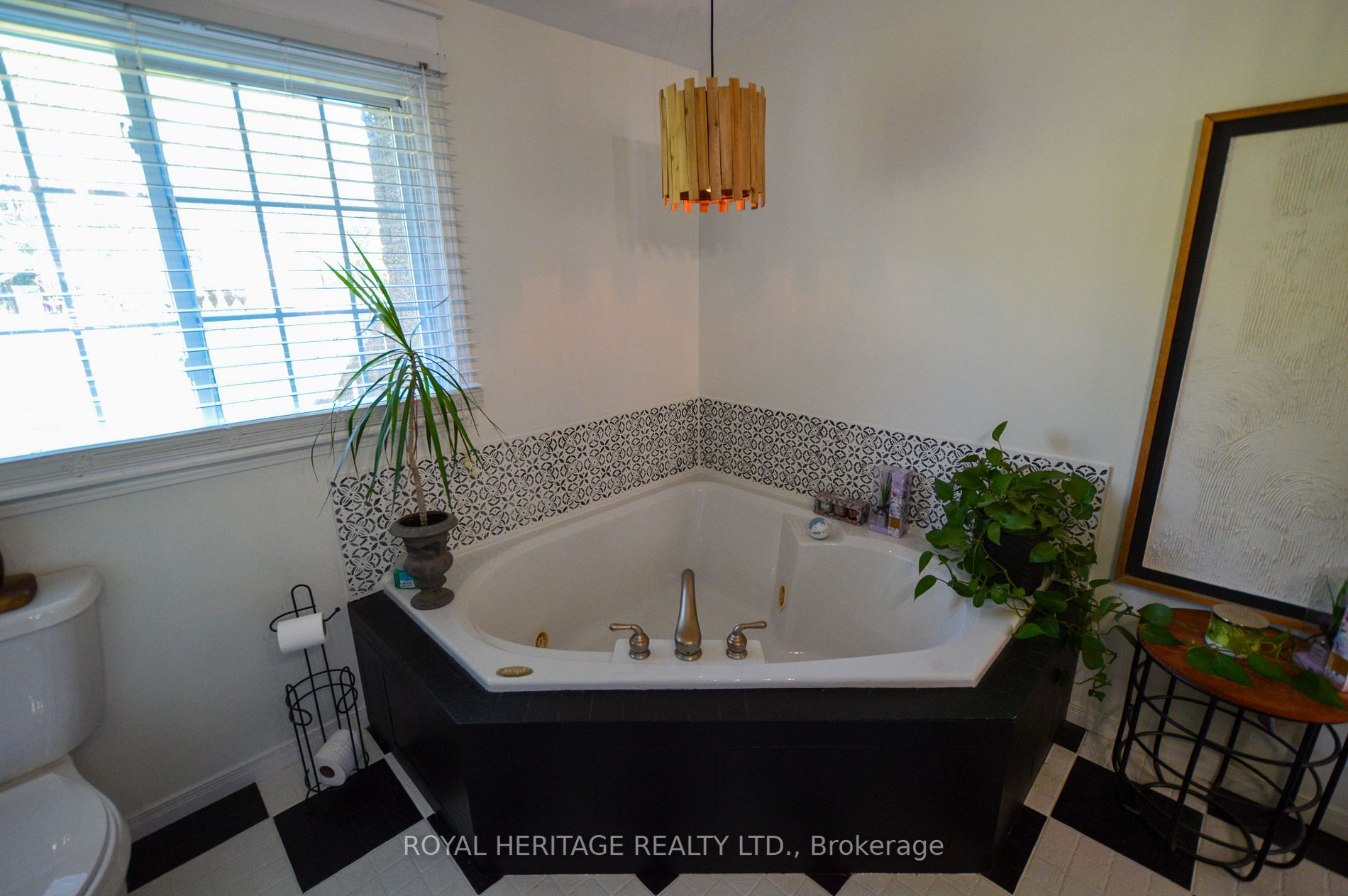 80 Dorland Dr
