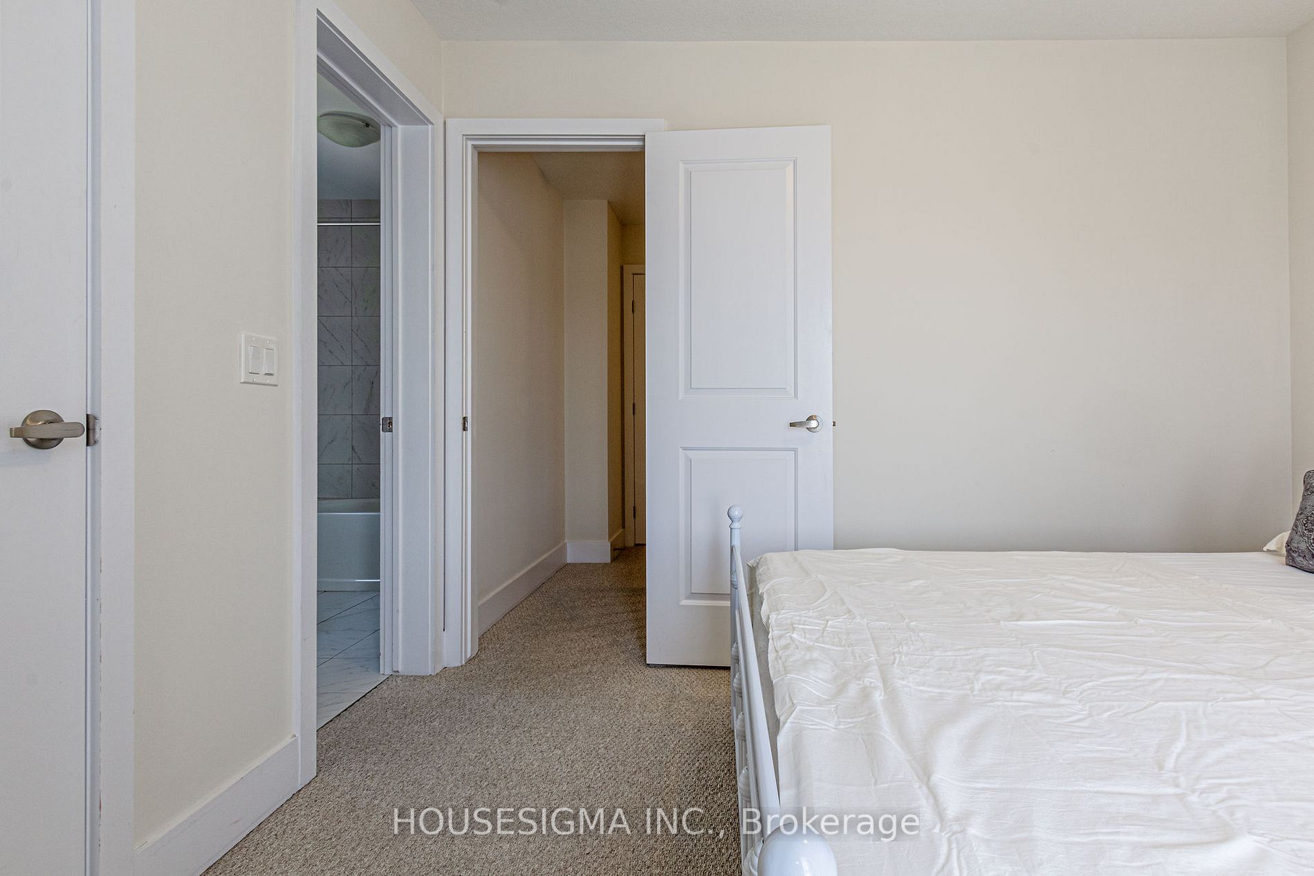115 Shoreview Place, #Th#11