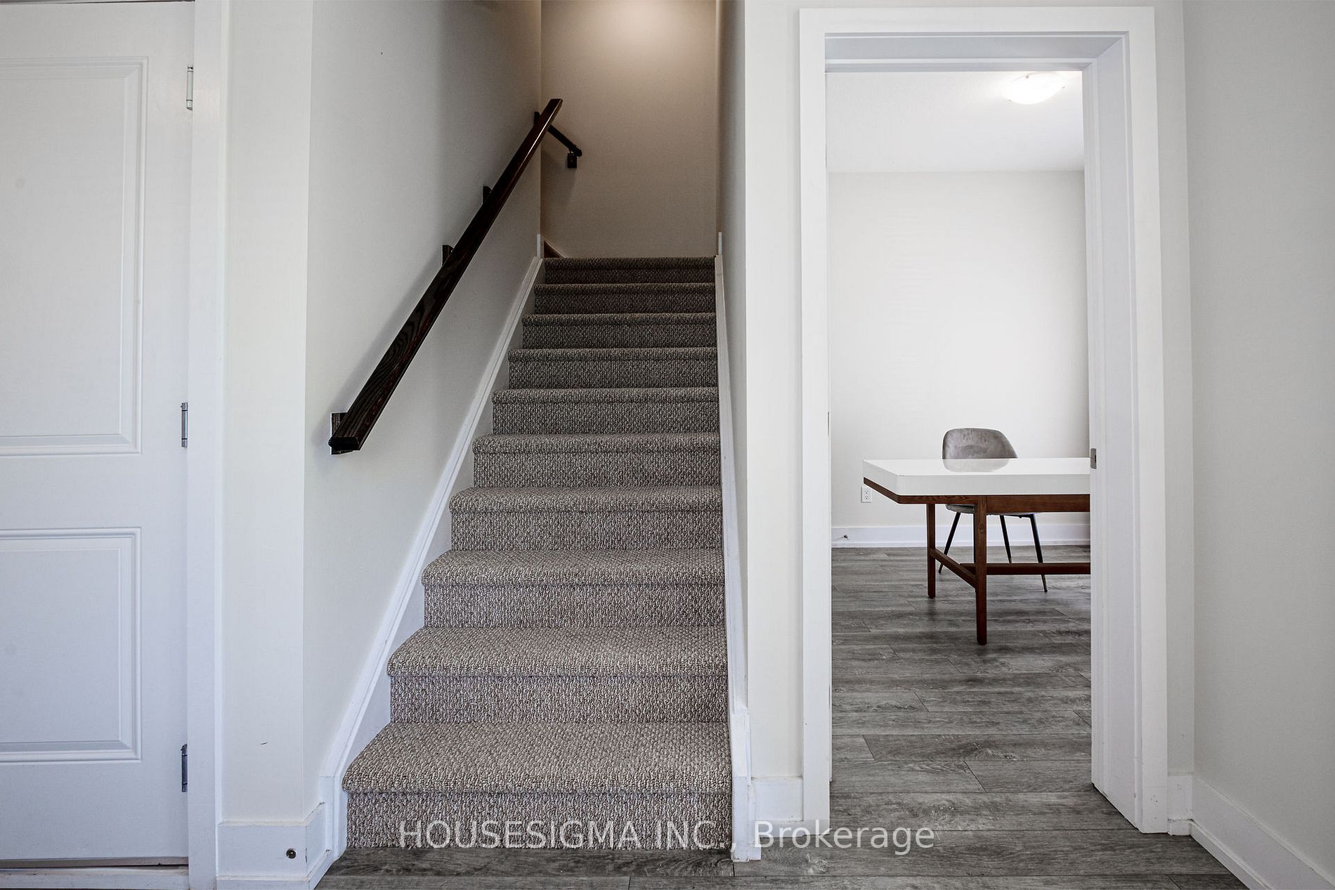 115 Shoreview Place, #Th#11