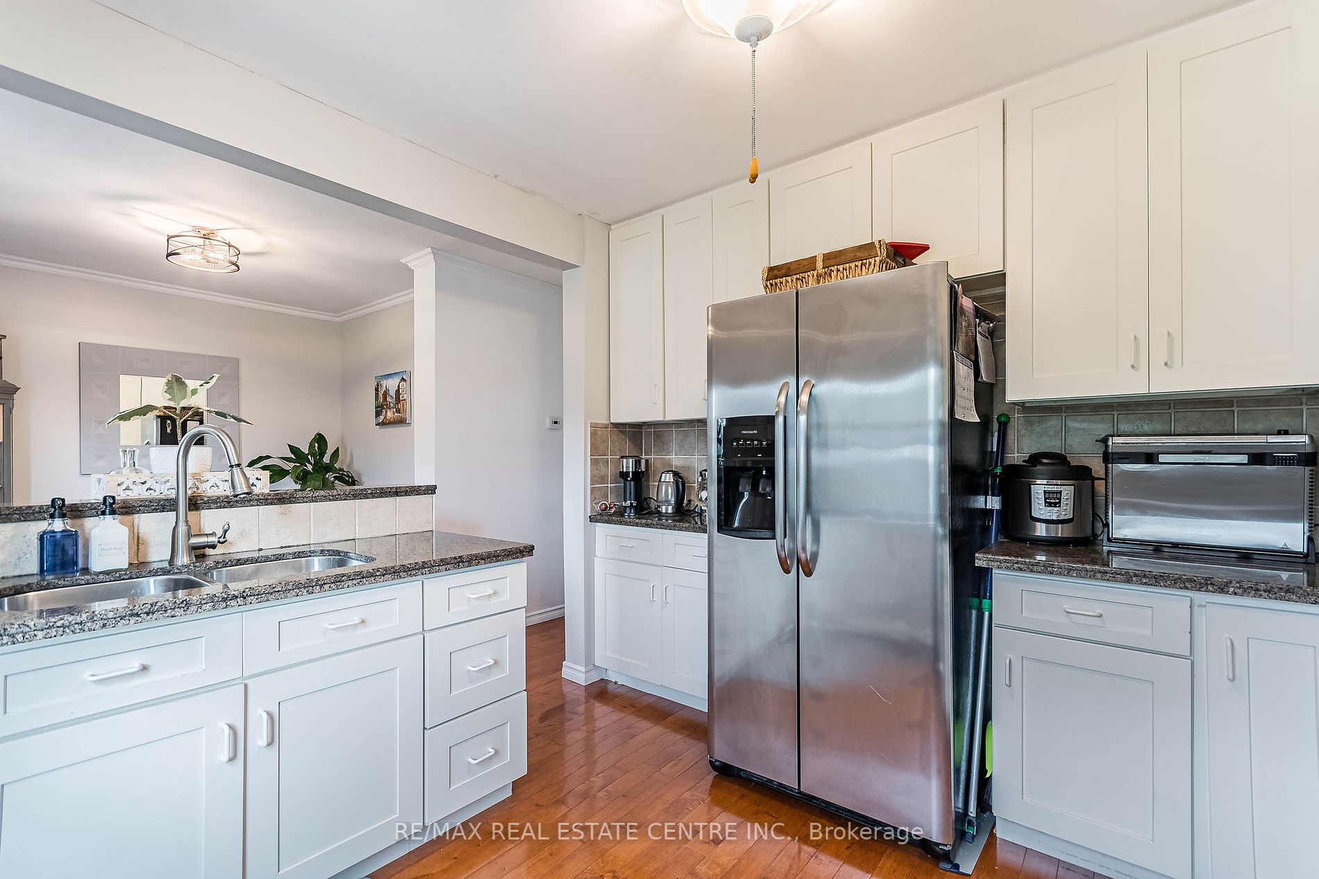 166 Erindale Avenue
