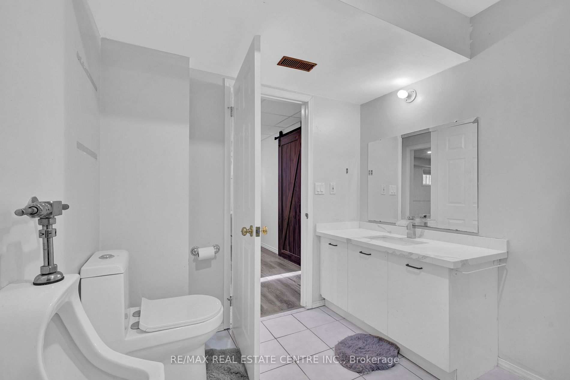 461 Lansdowne Ave