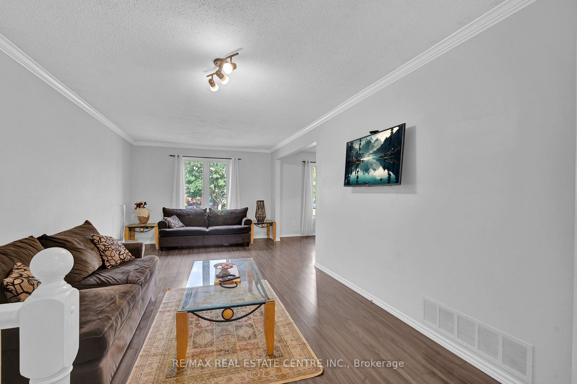 461 Lansdowne Ave