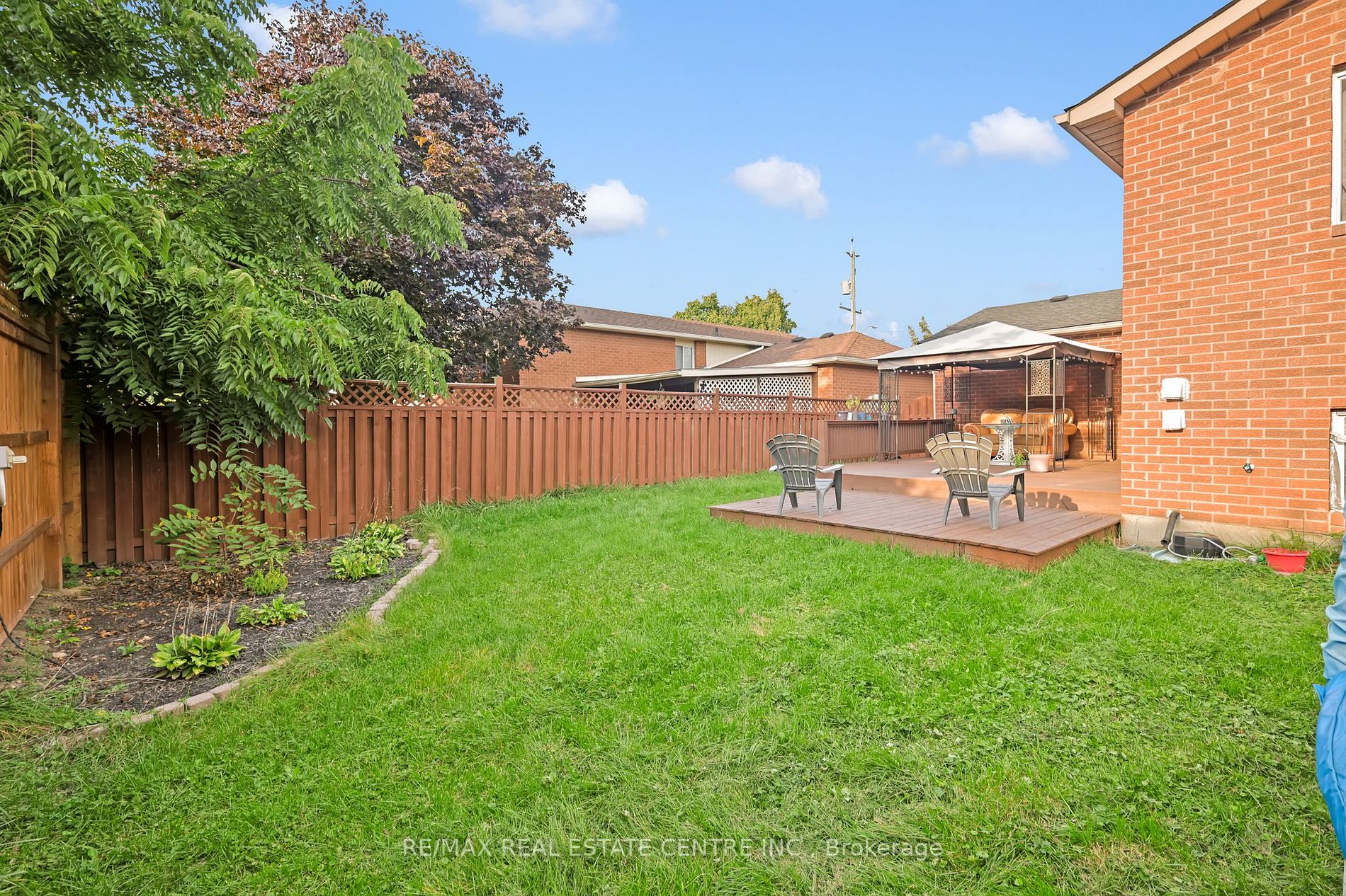 461 Lansdowne Ave