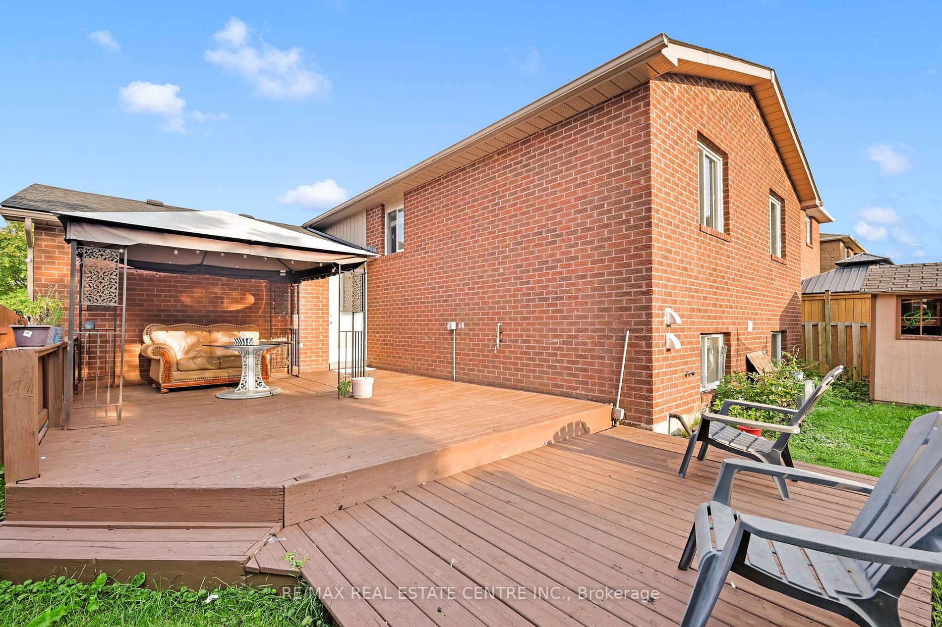 461 Lansdowne Ave