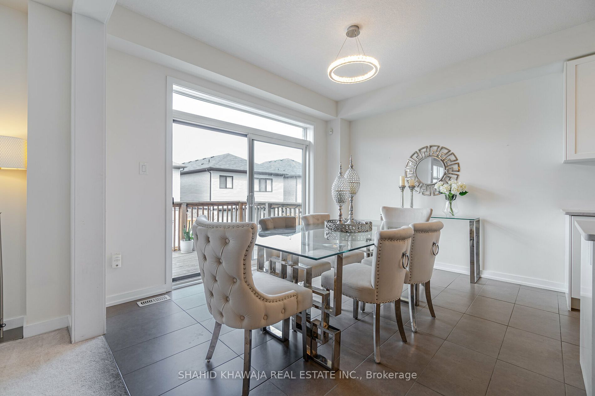 94 Pagebrook Cres