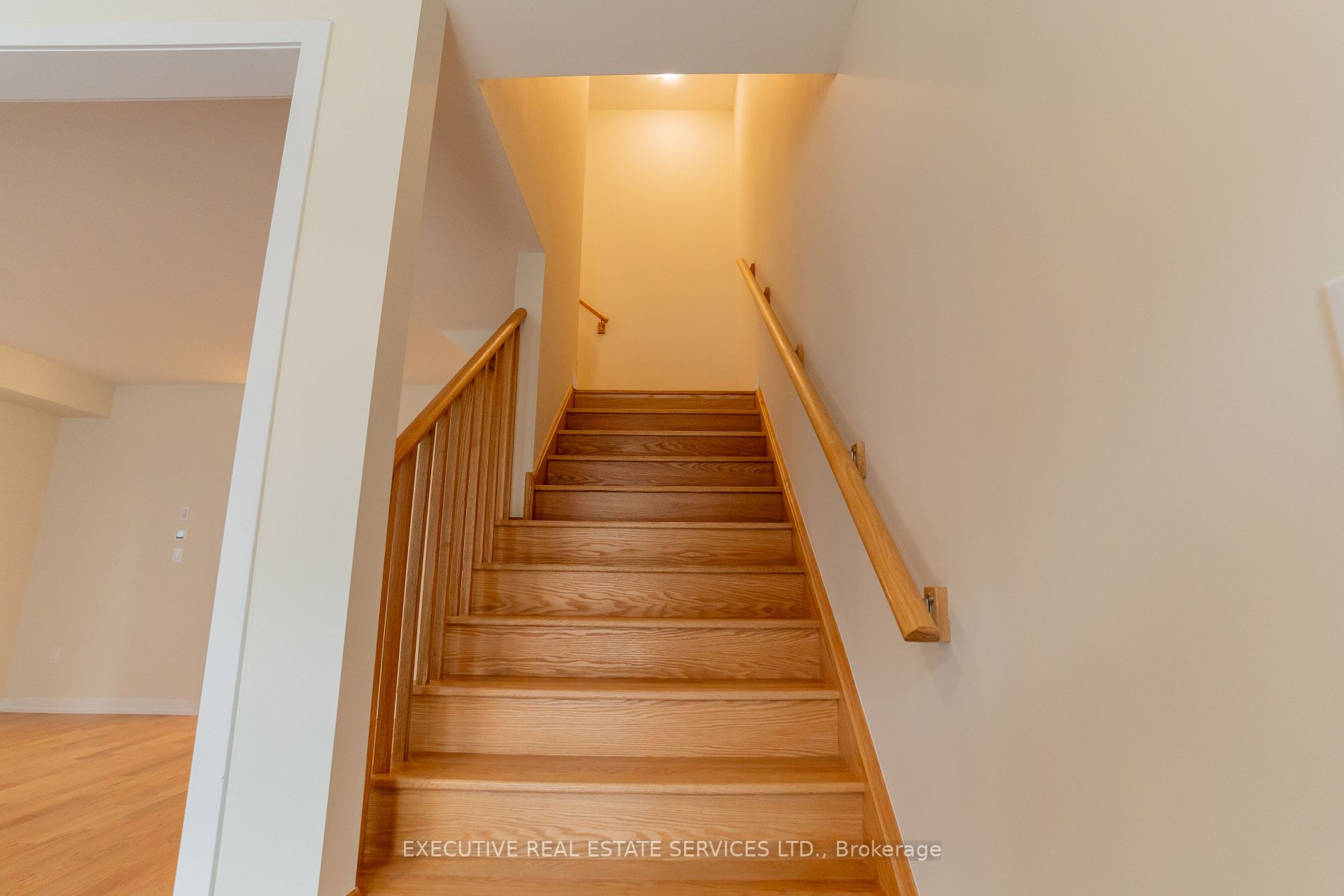 29 Basswood Cres