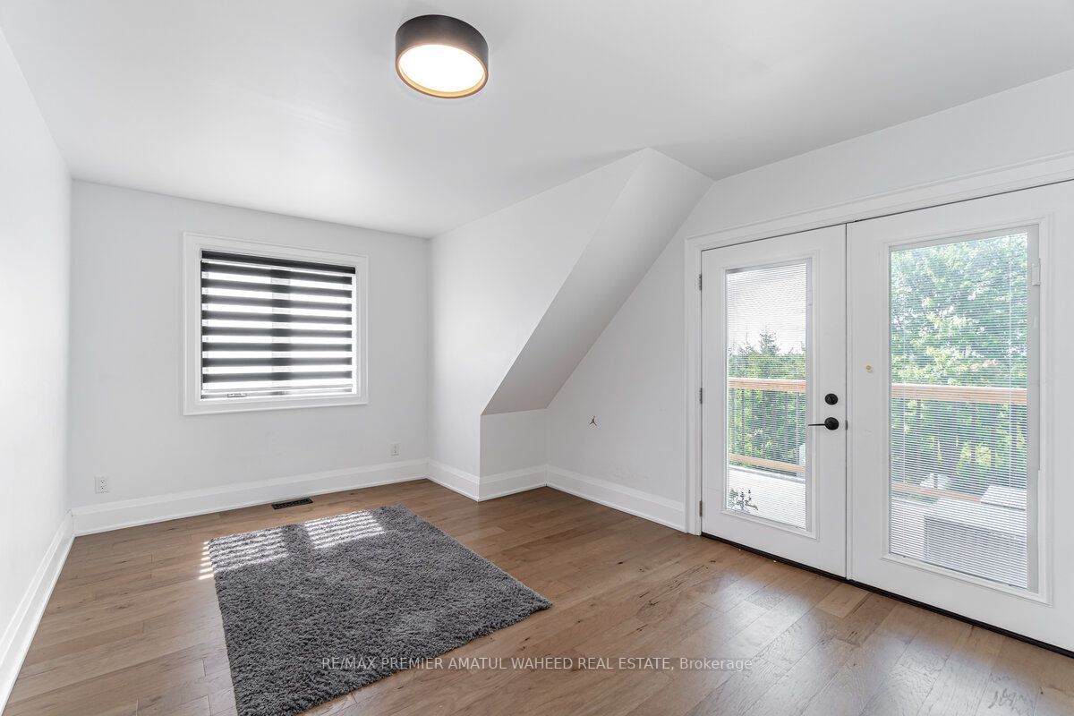 63011 Dufferin Rd 3