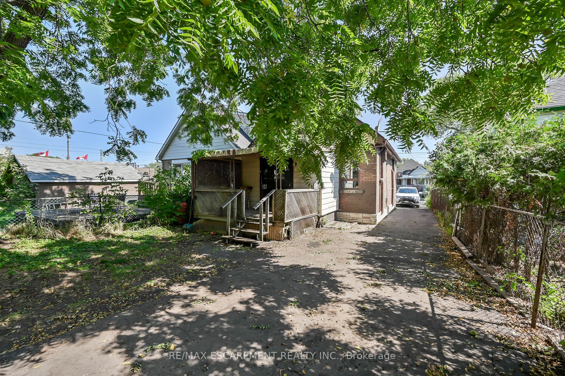 279 Tolton Ave