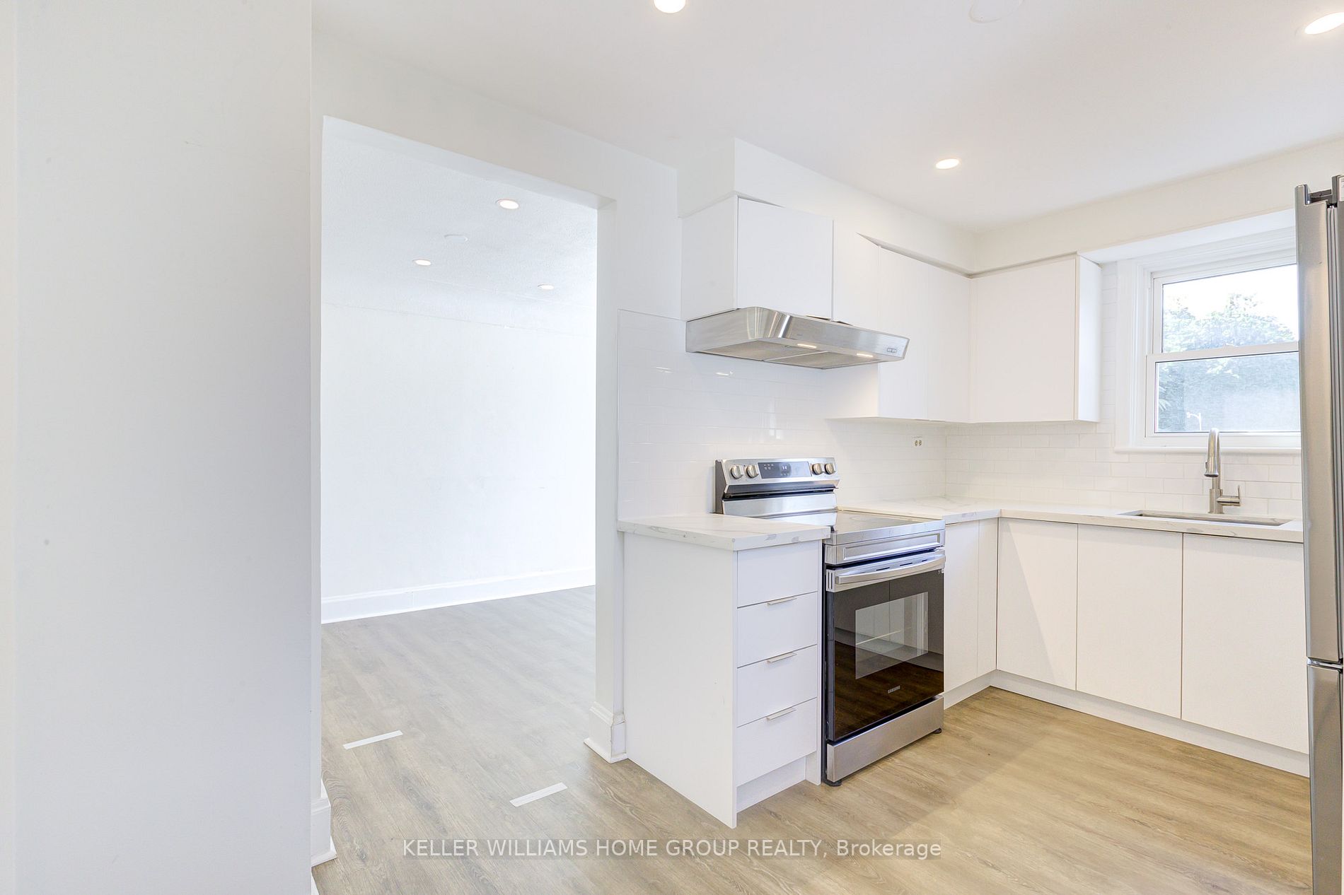 190 East 8th St