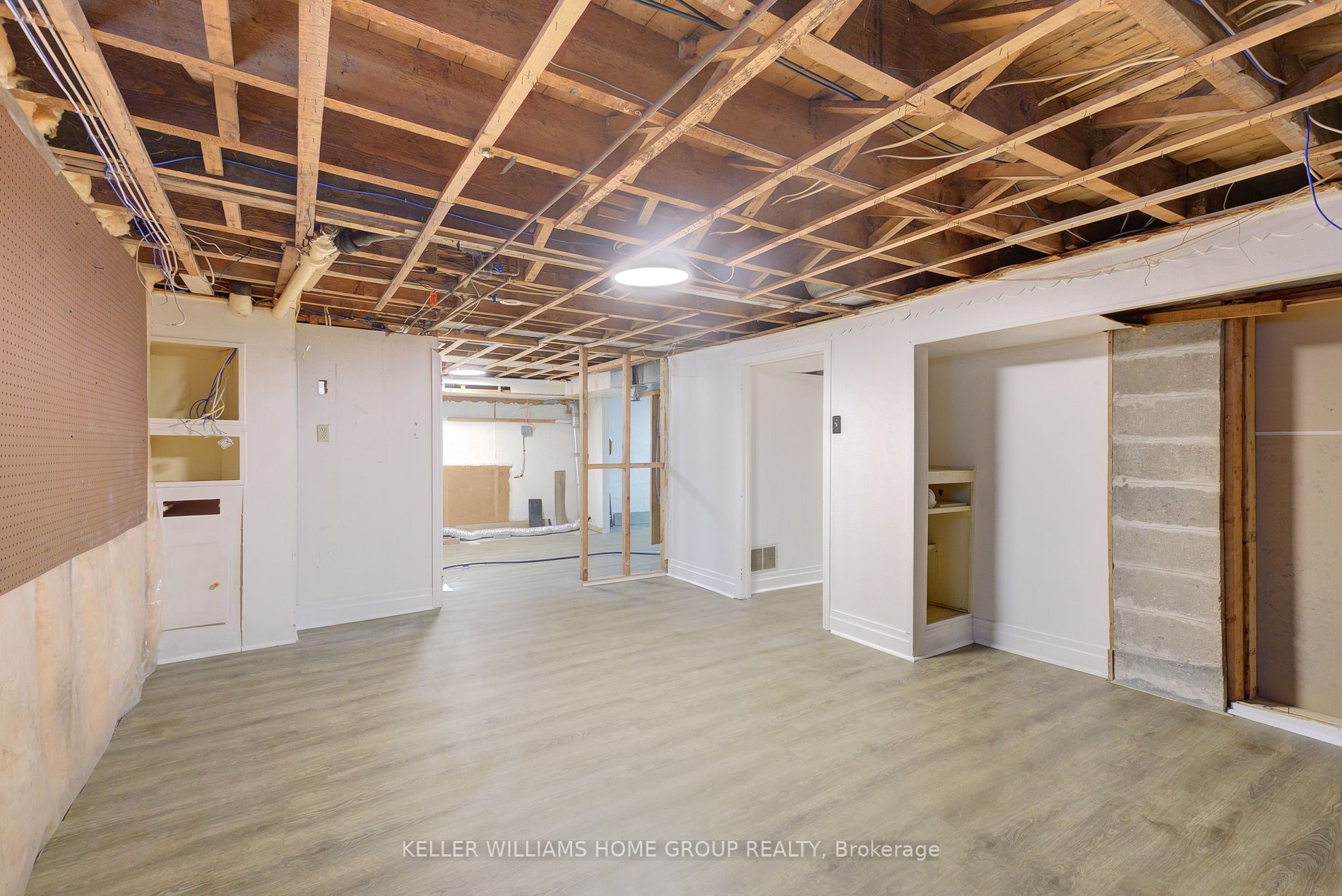 190 East 8th St