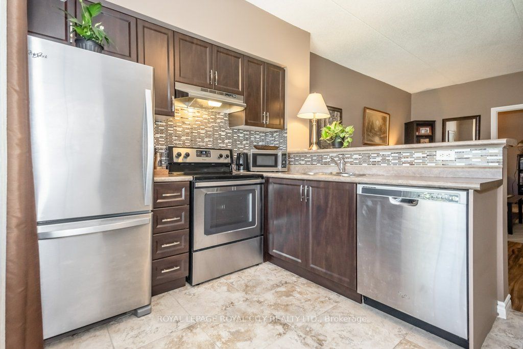 415 Grange Road, #103