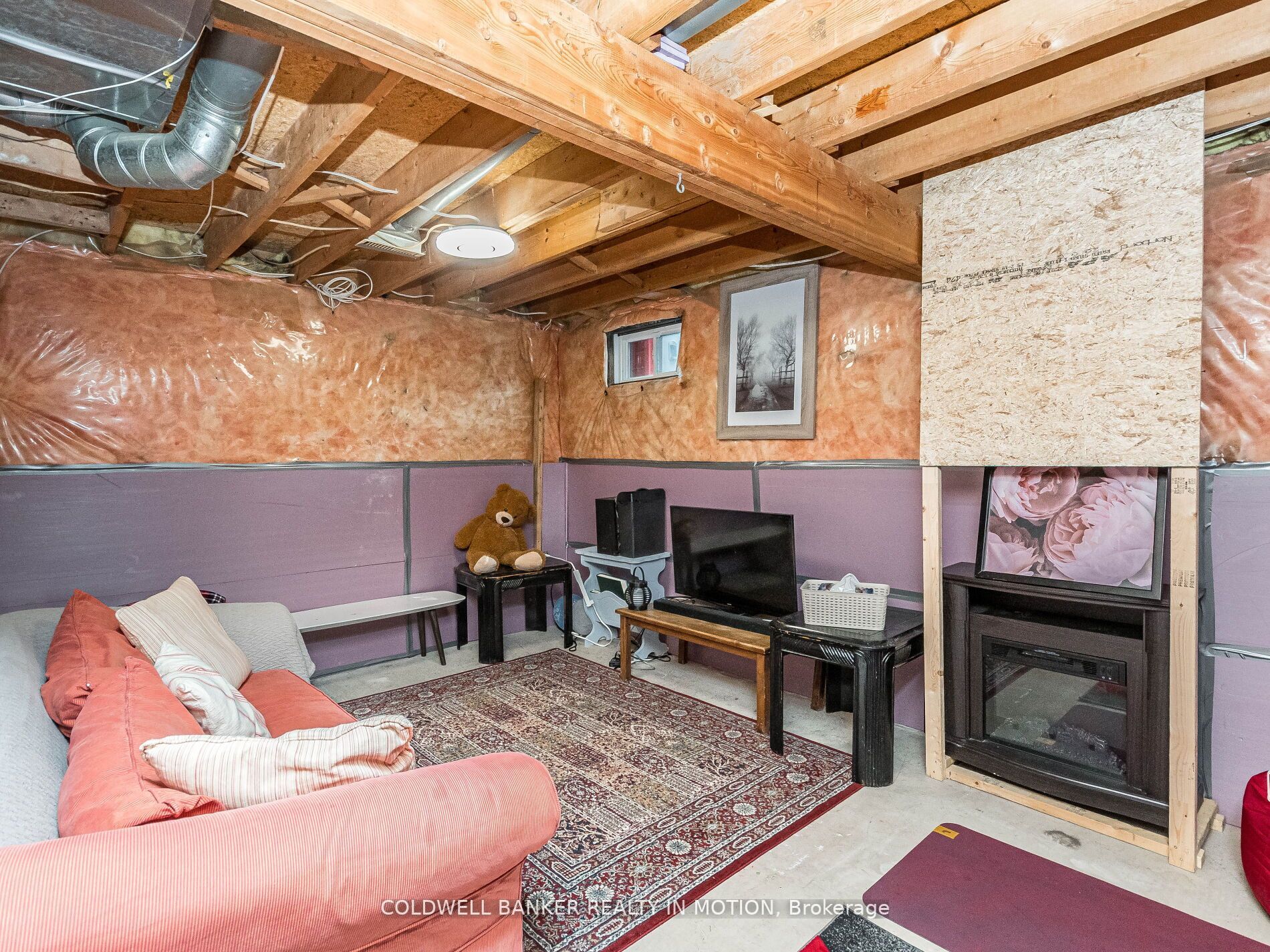 618 Barton Street, #18
