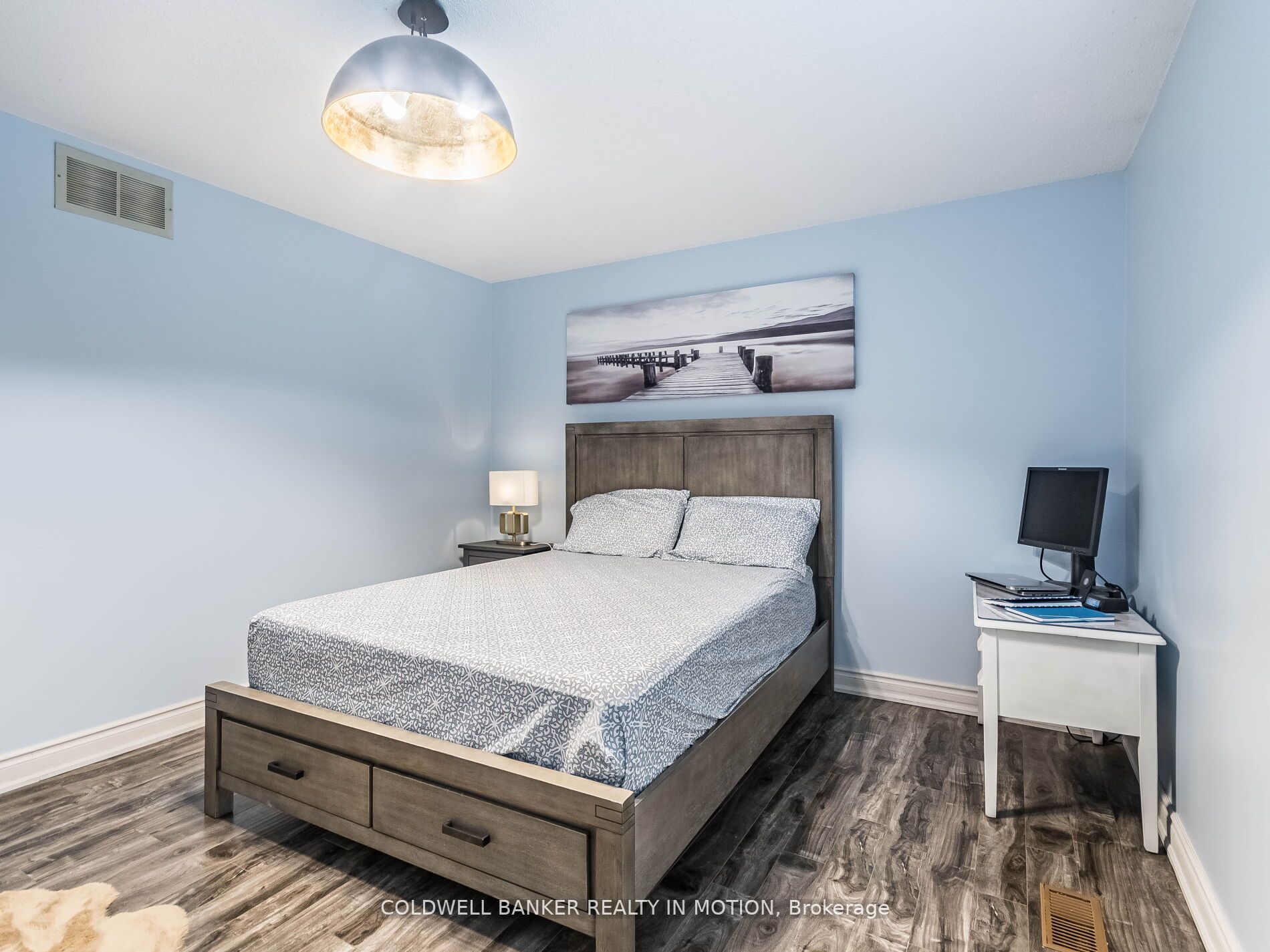 618 Barton Street, #18