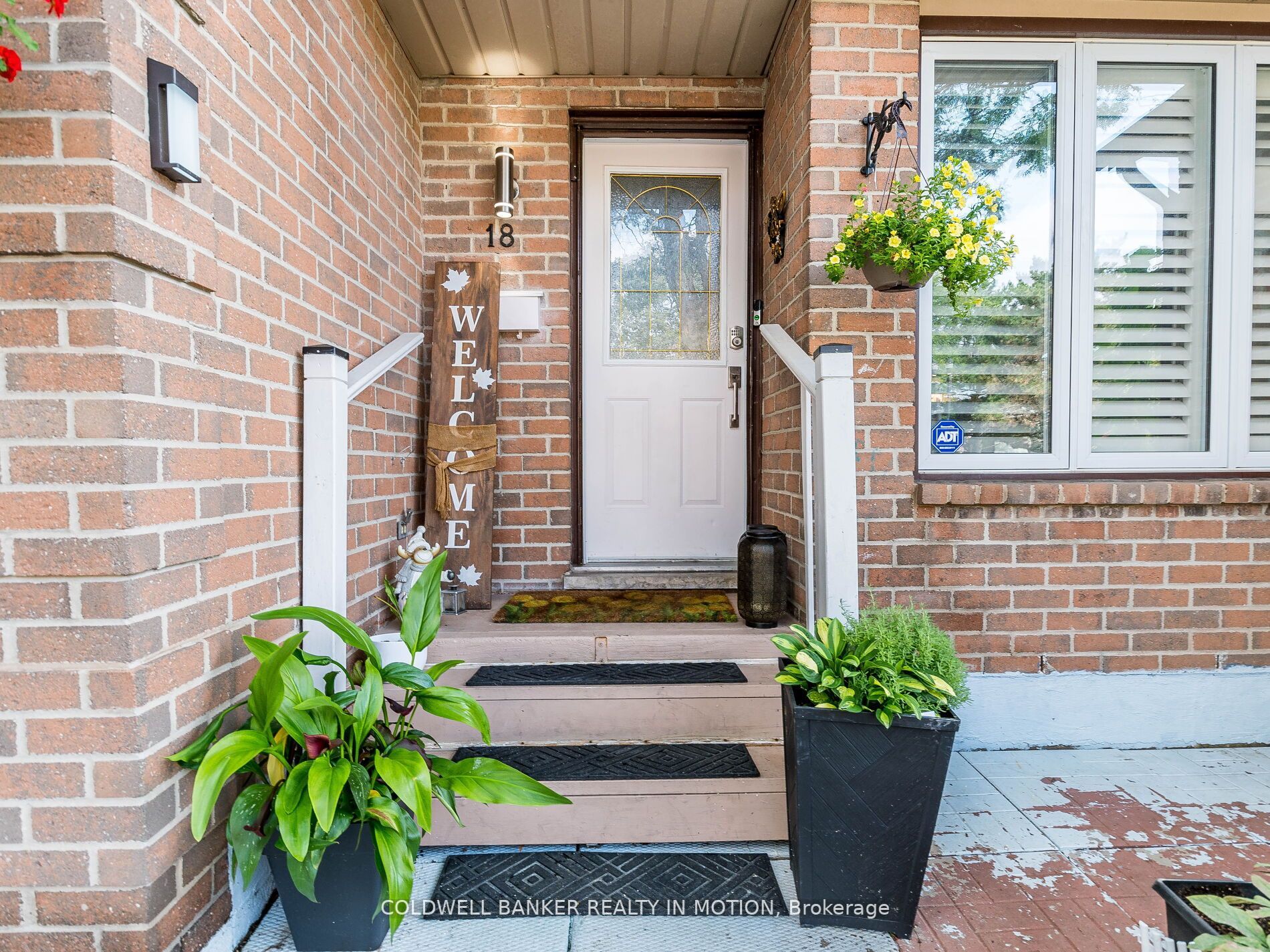 618 Barton Street, #18