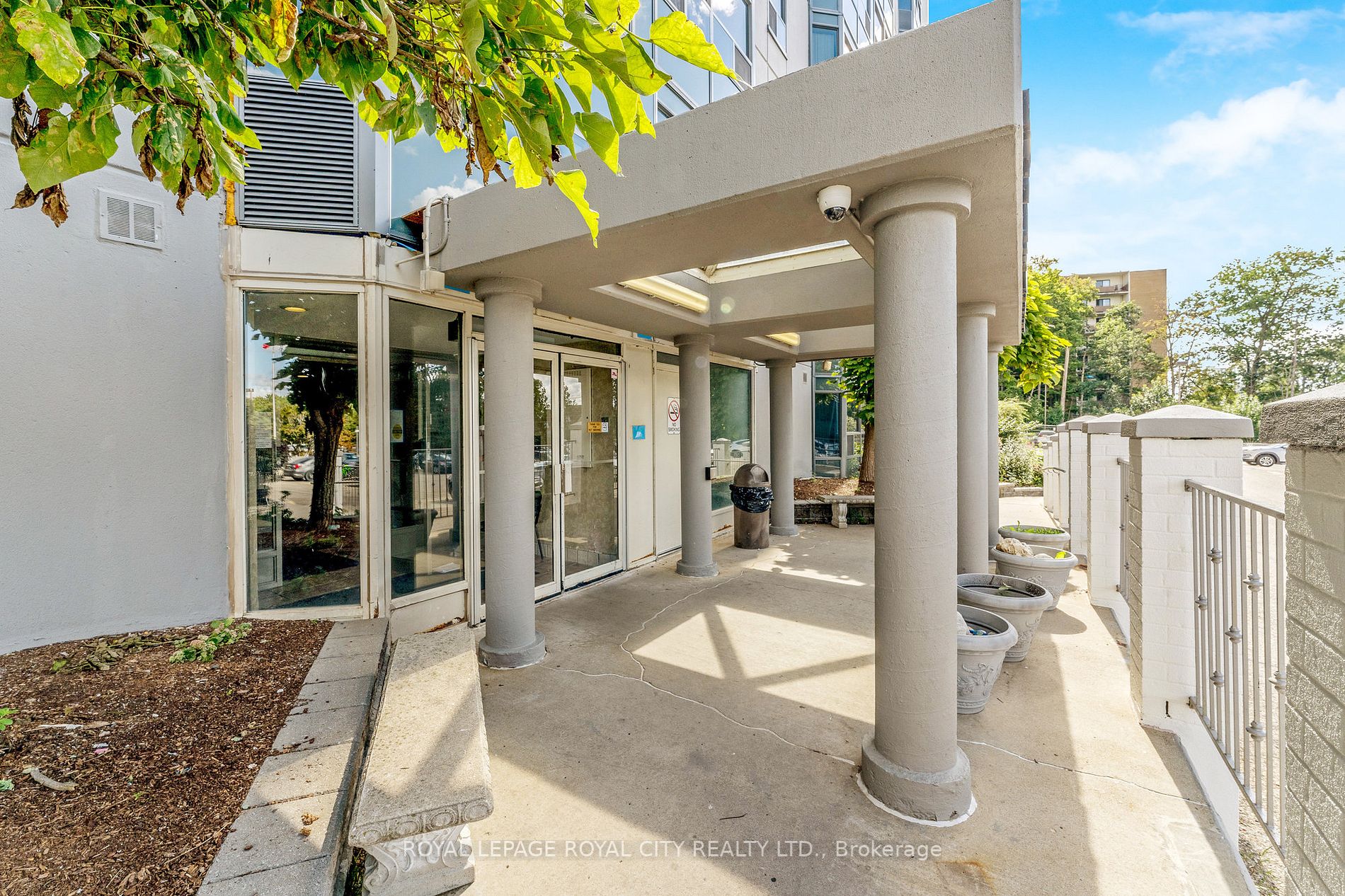 55 Green Valley Dr, #710