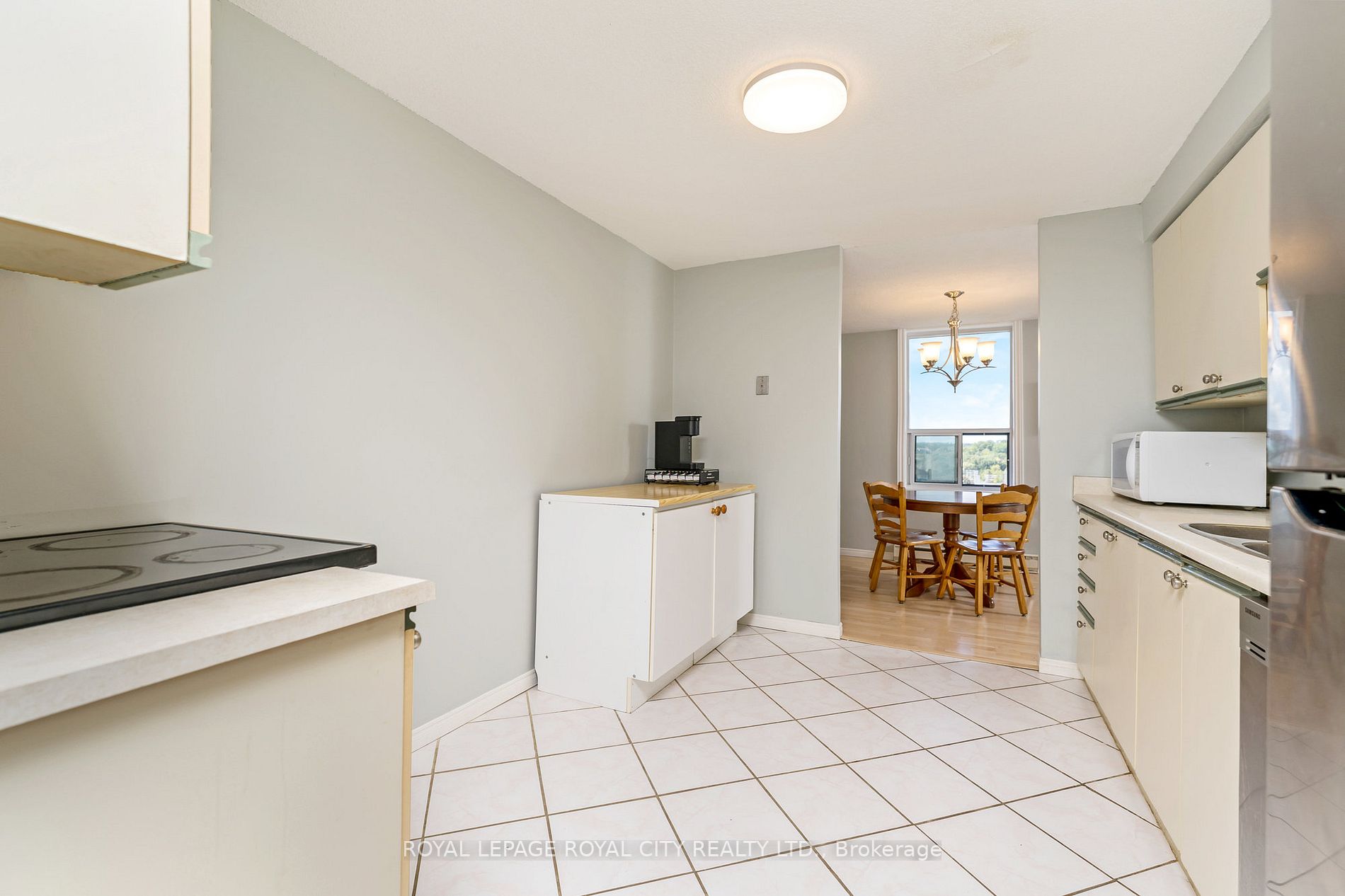 55 Green Valley Dr, #710
