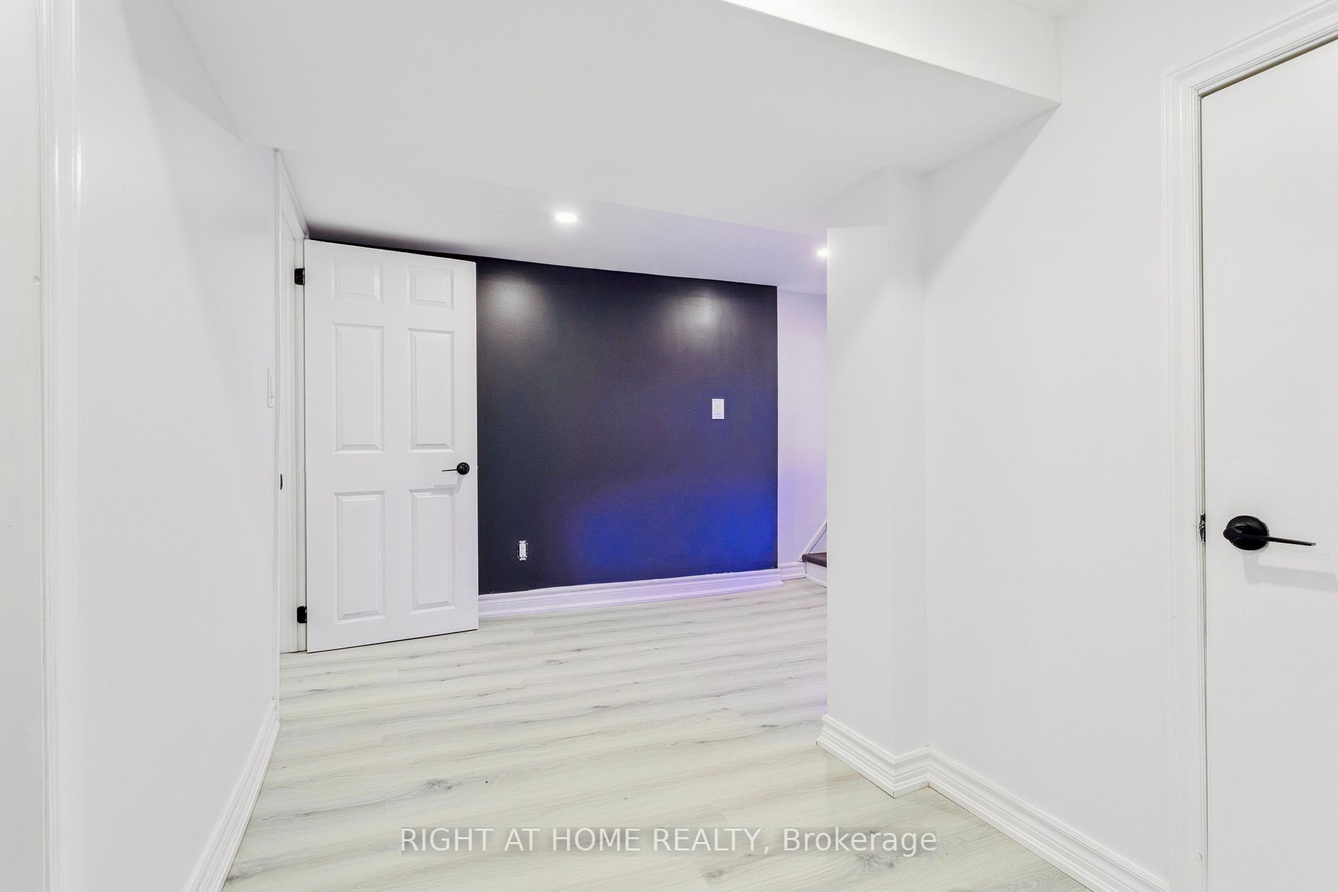 88 Niagara Street