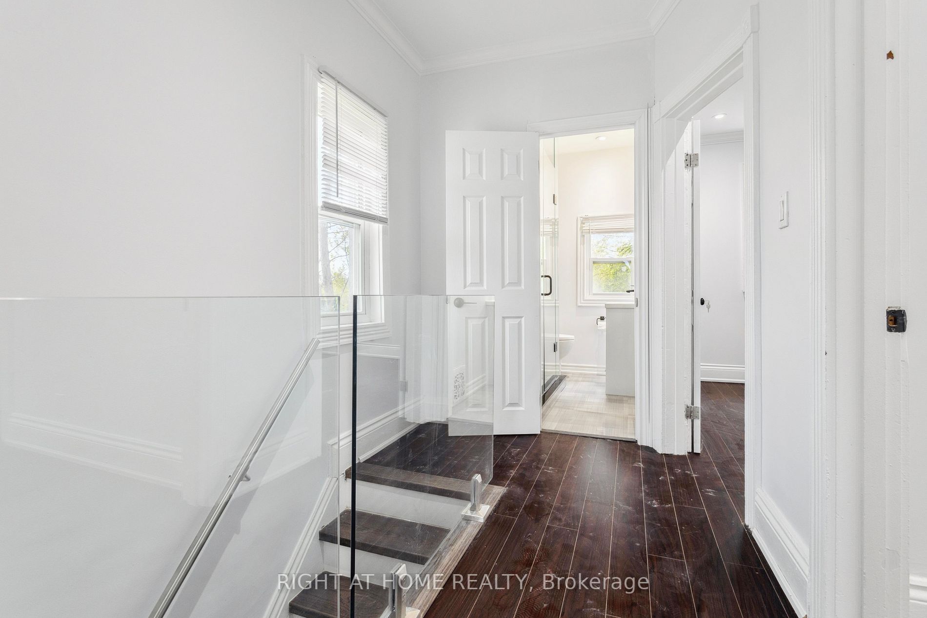 88 Niagara Street