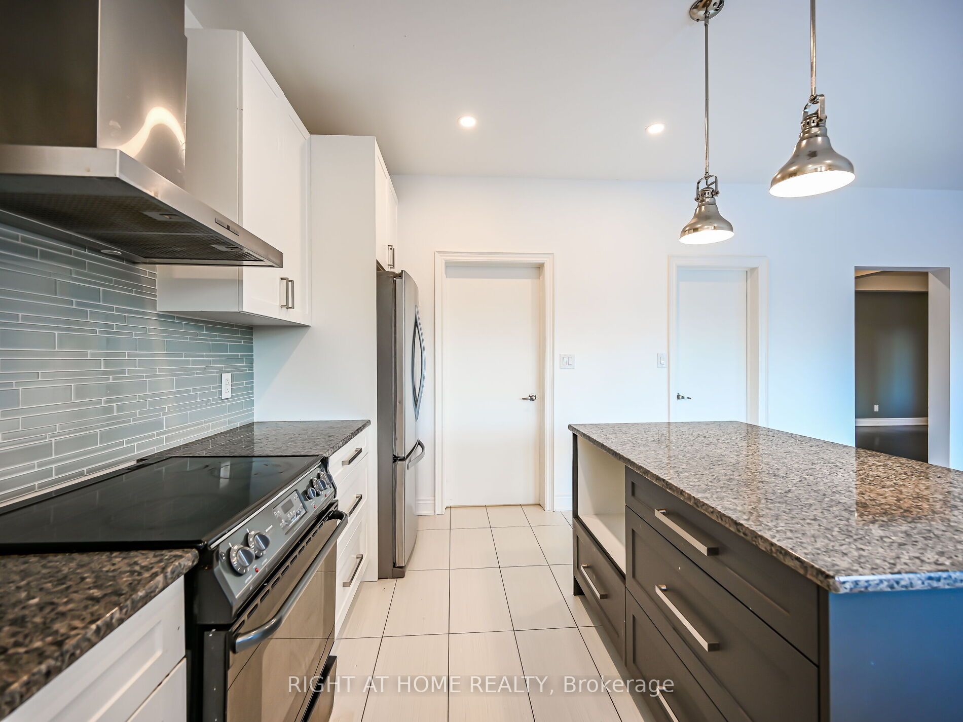 7151 Lionshead Avenue, #22