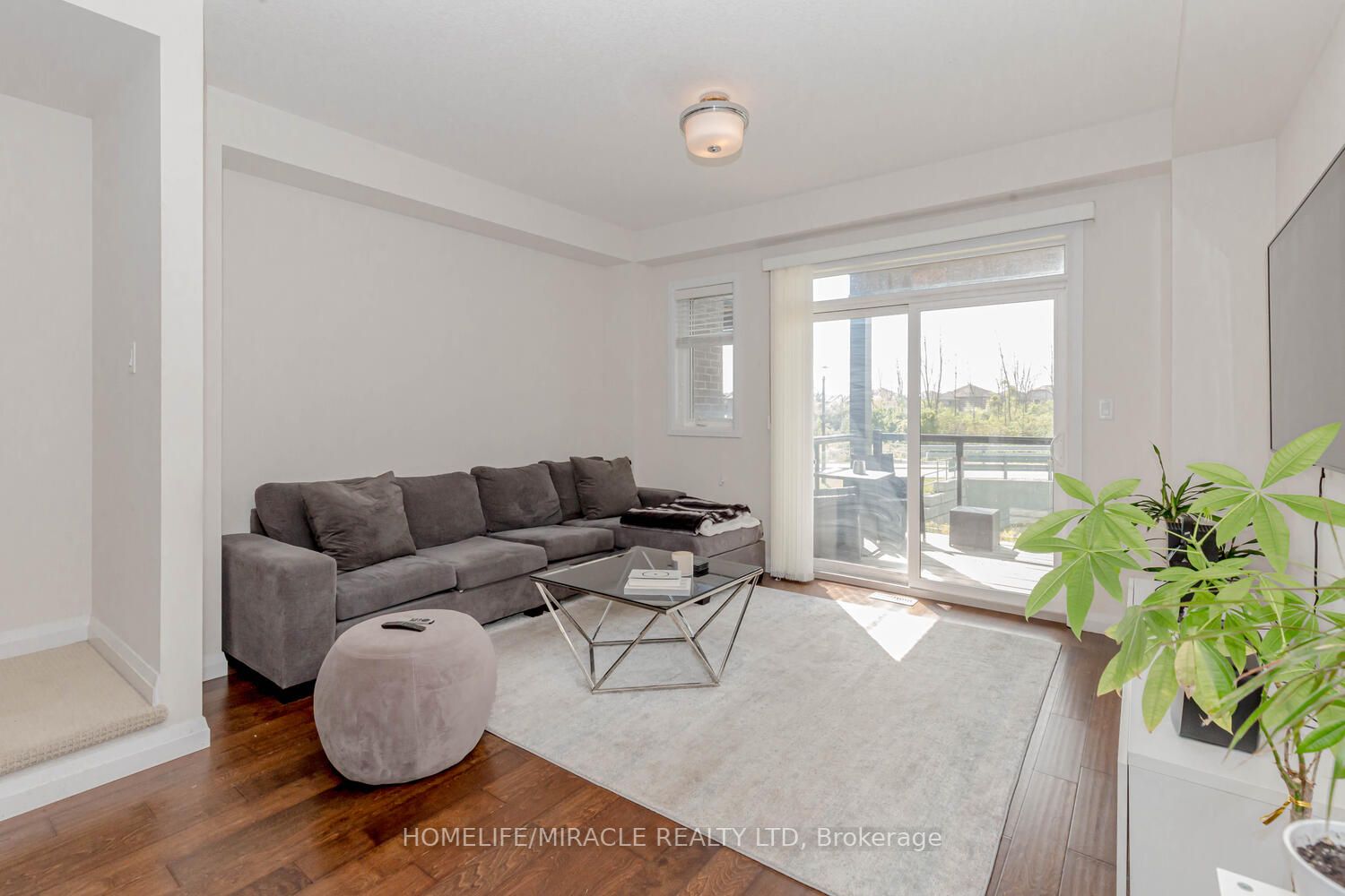 35 Midhurst Hts, #35