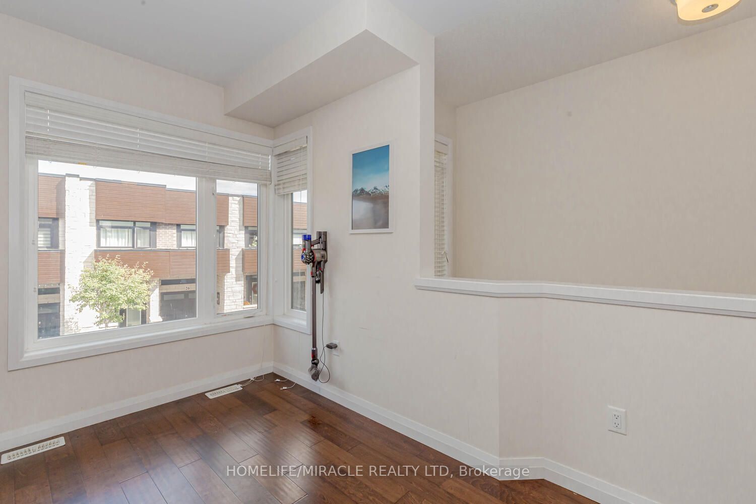 35 Midhurst Hts, #35