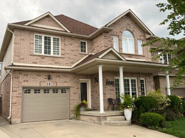 18 Oasis Crt