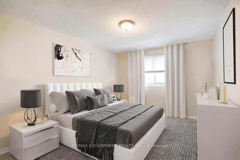 85 Albright Rd, #1
