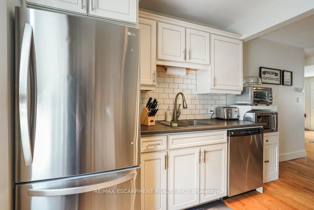 85 Albright Rd, #1