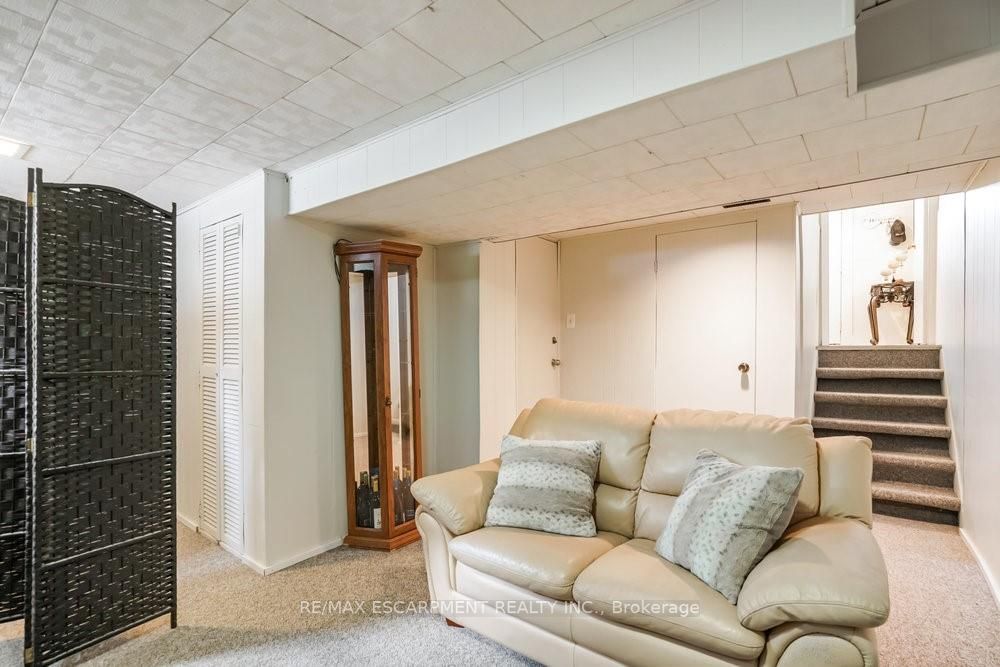 85 Albright Rd, #1