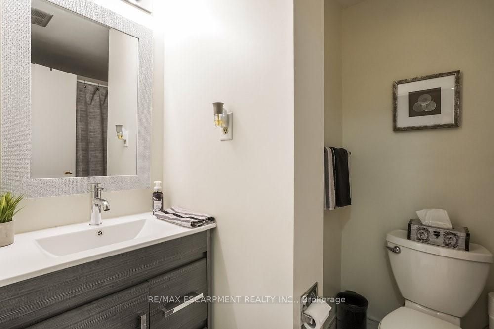 85 Albright Rd, #1