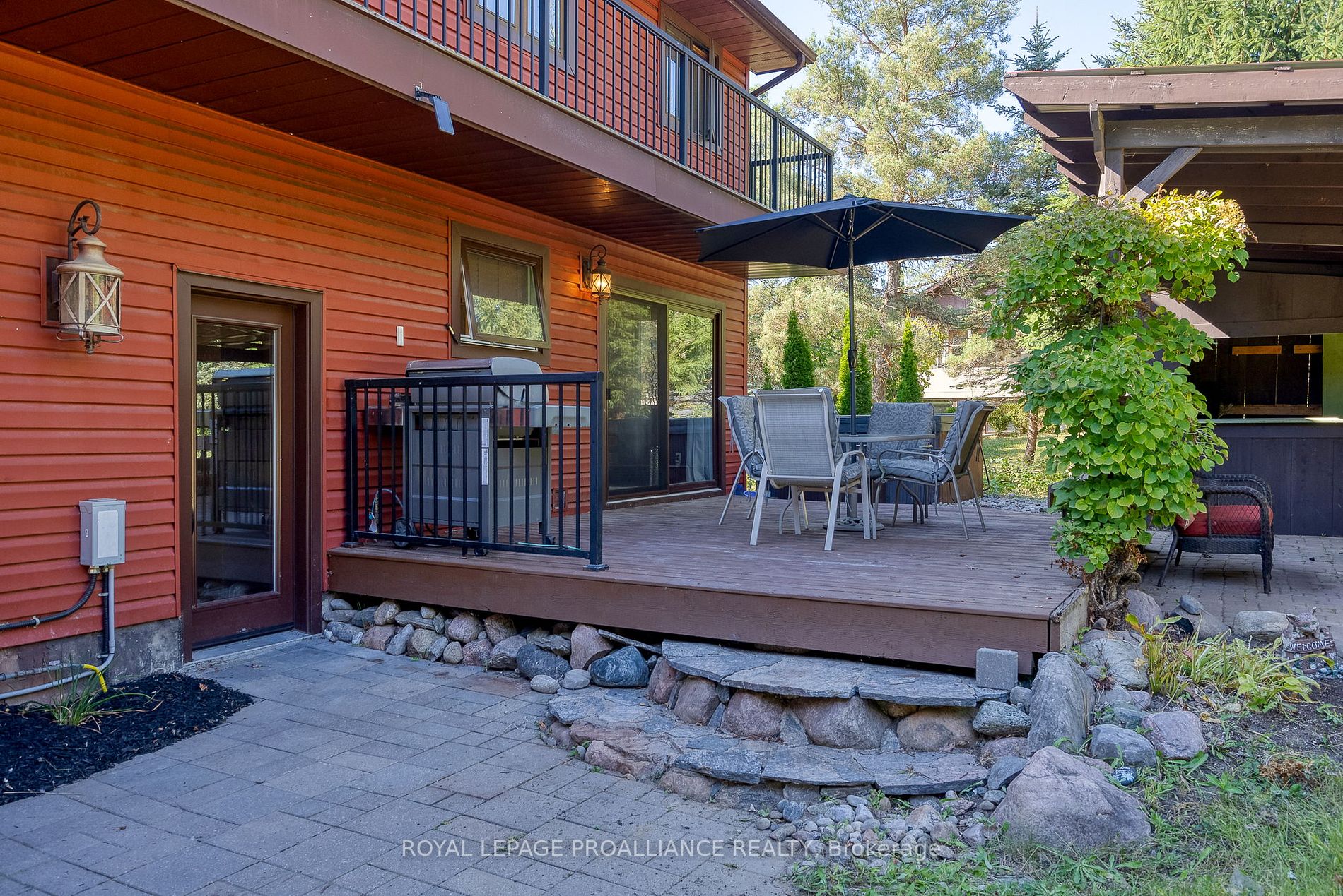 2493 Castle Hill Drive