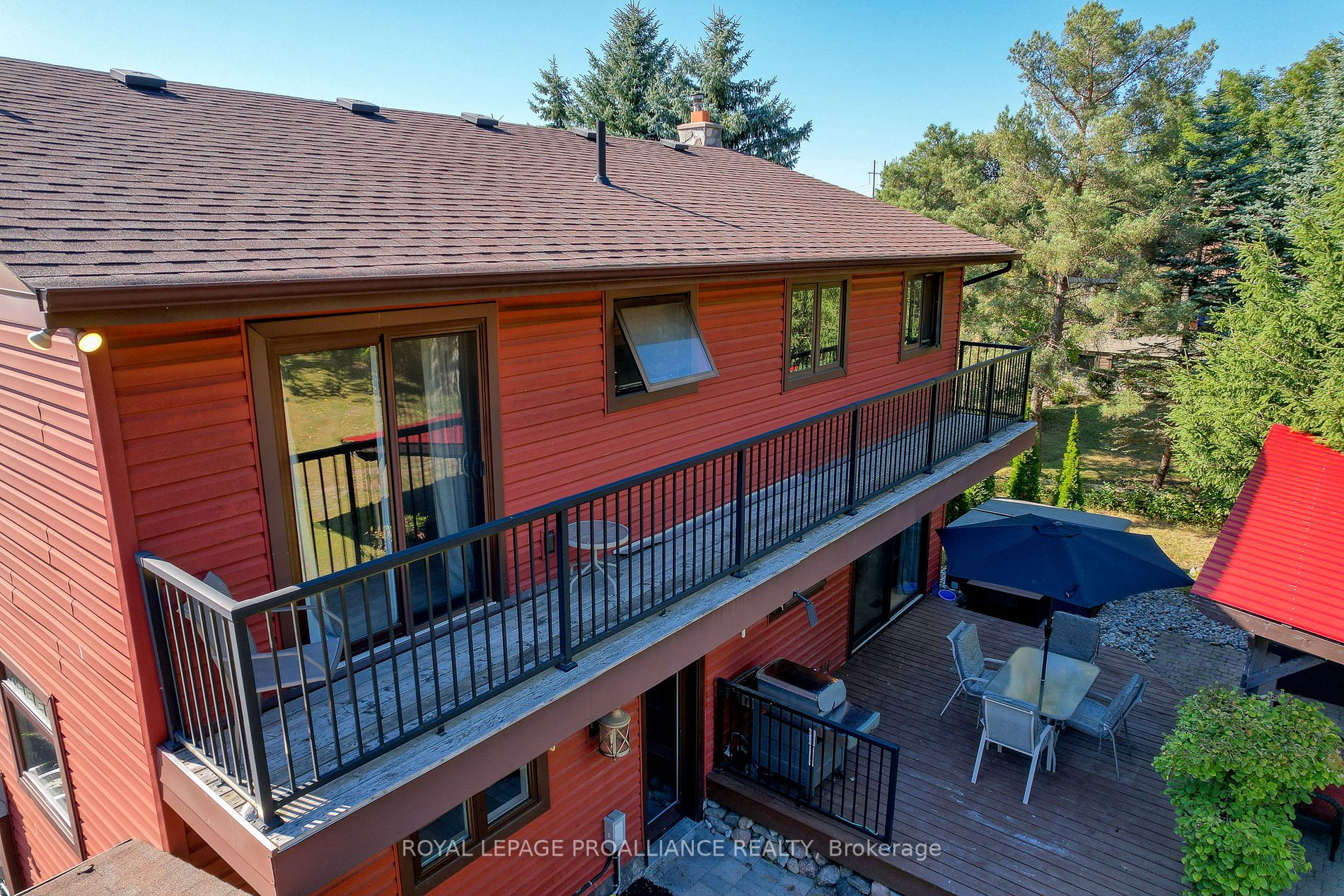 2493 Castle Hill Drive