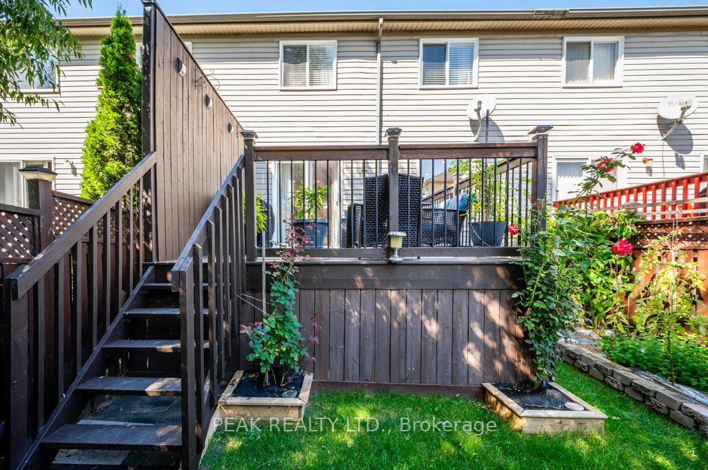 67 Foxglove Crescent