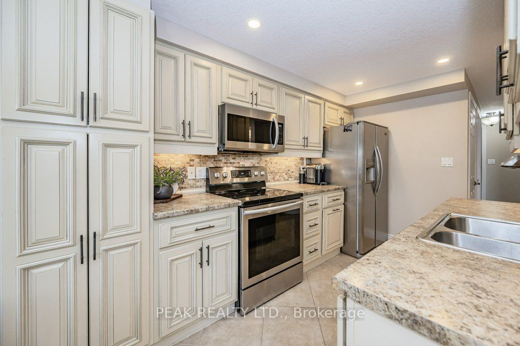67 Foxglove Crescent