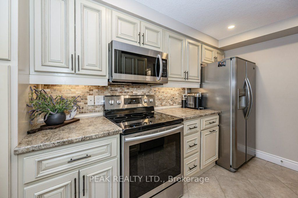 67 Foxglove Crescent