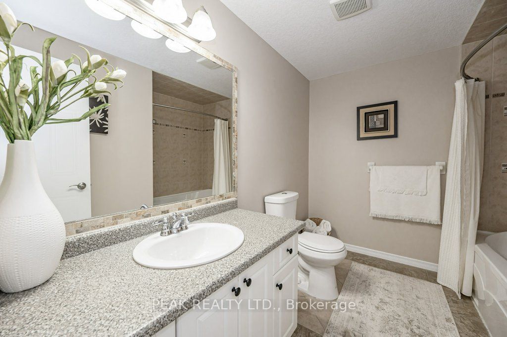 67 Foxglove Crescent