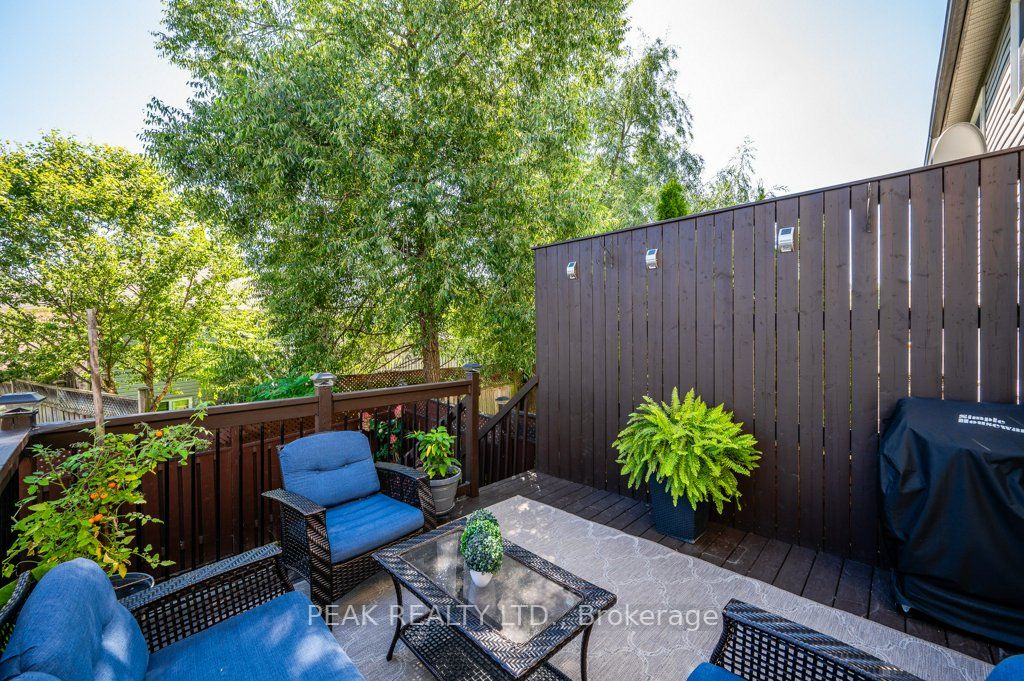 67 Foxglove Crescent