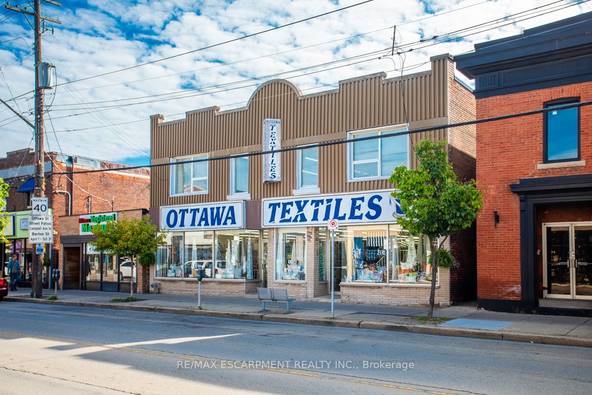 268 Ottawa St N, #264