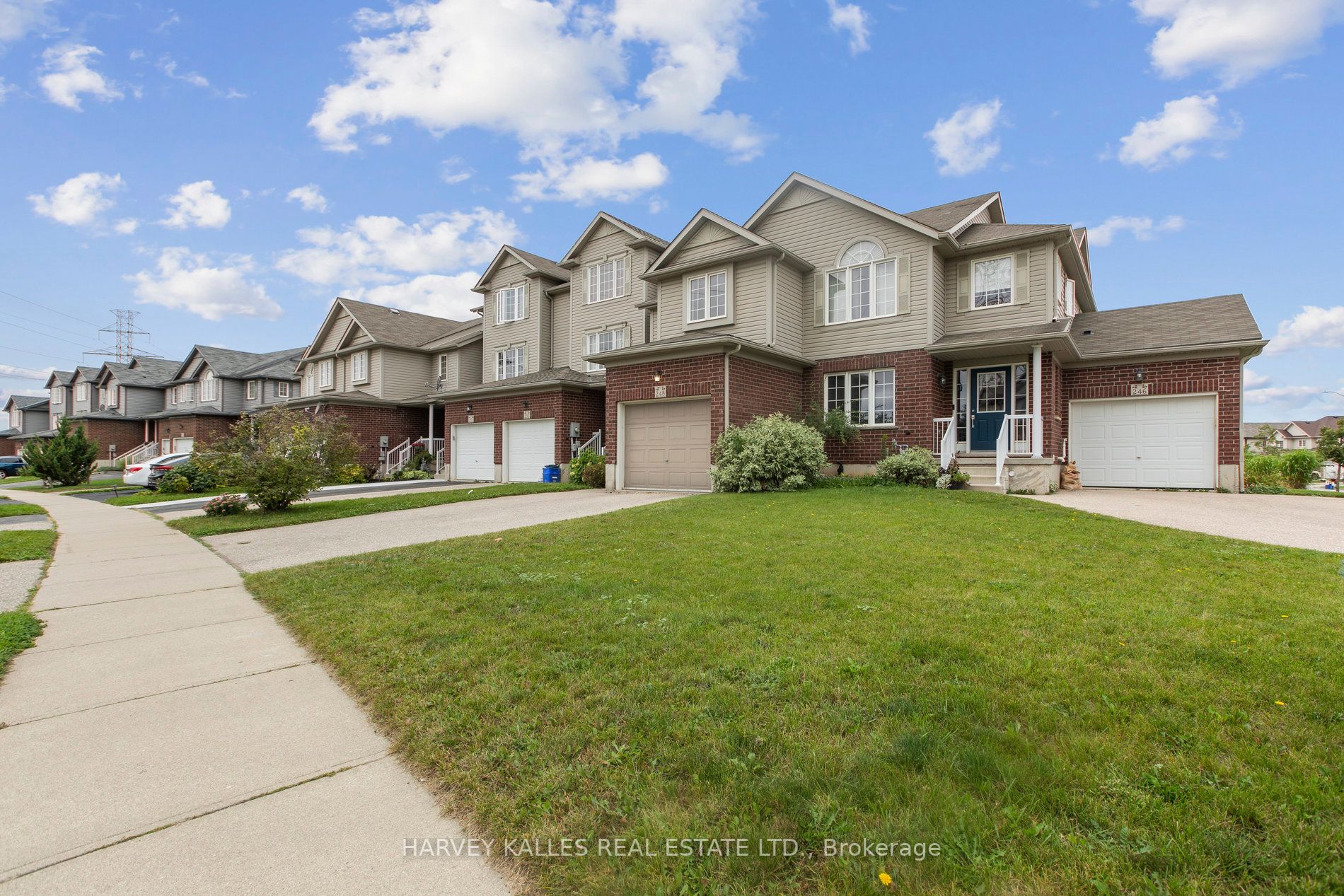 248 Parkvale Dr