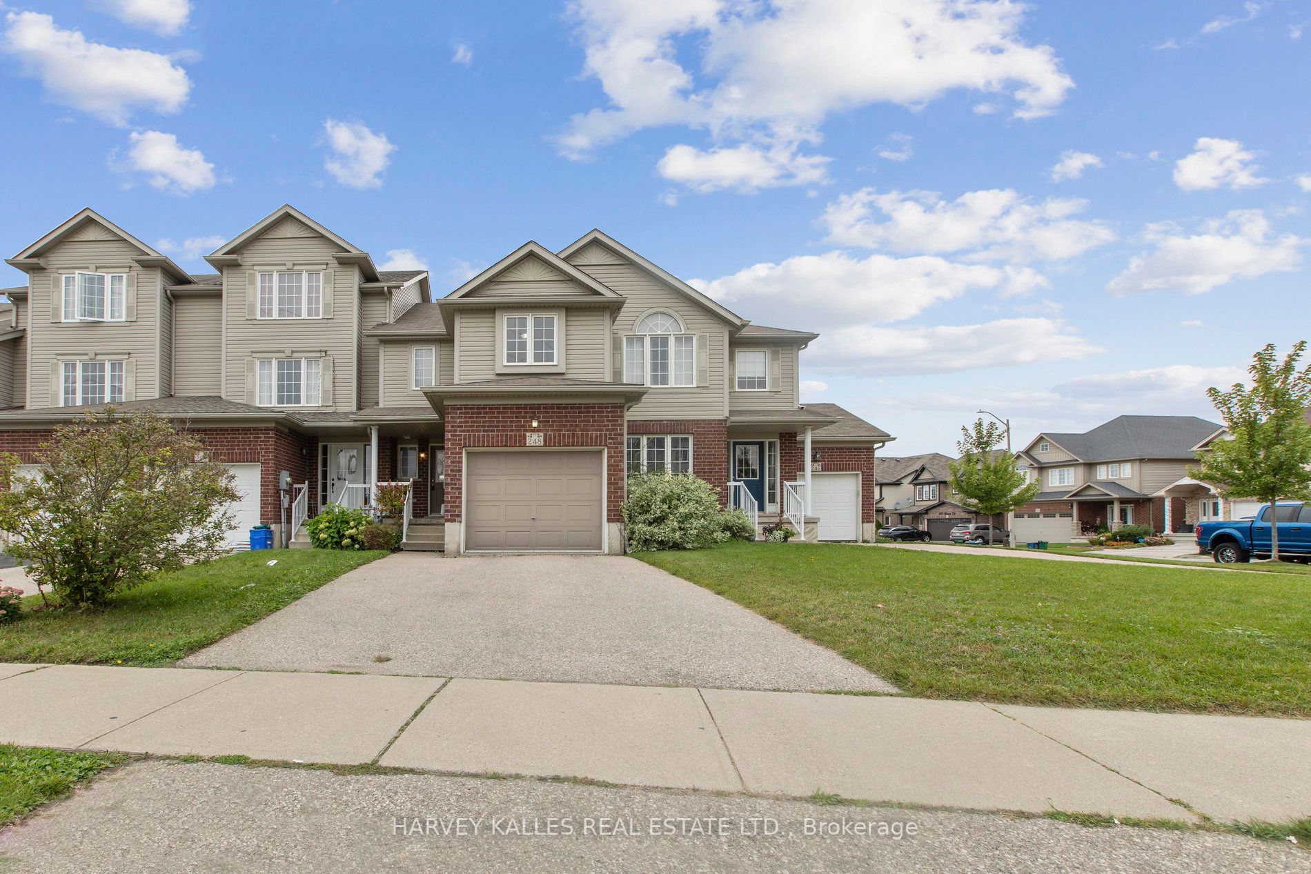 248 Parkvale Dr