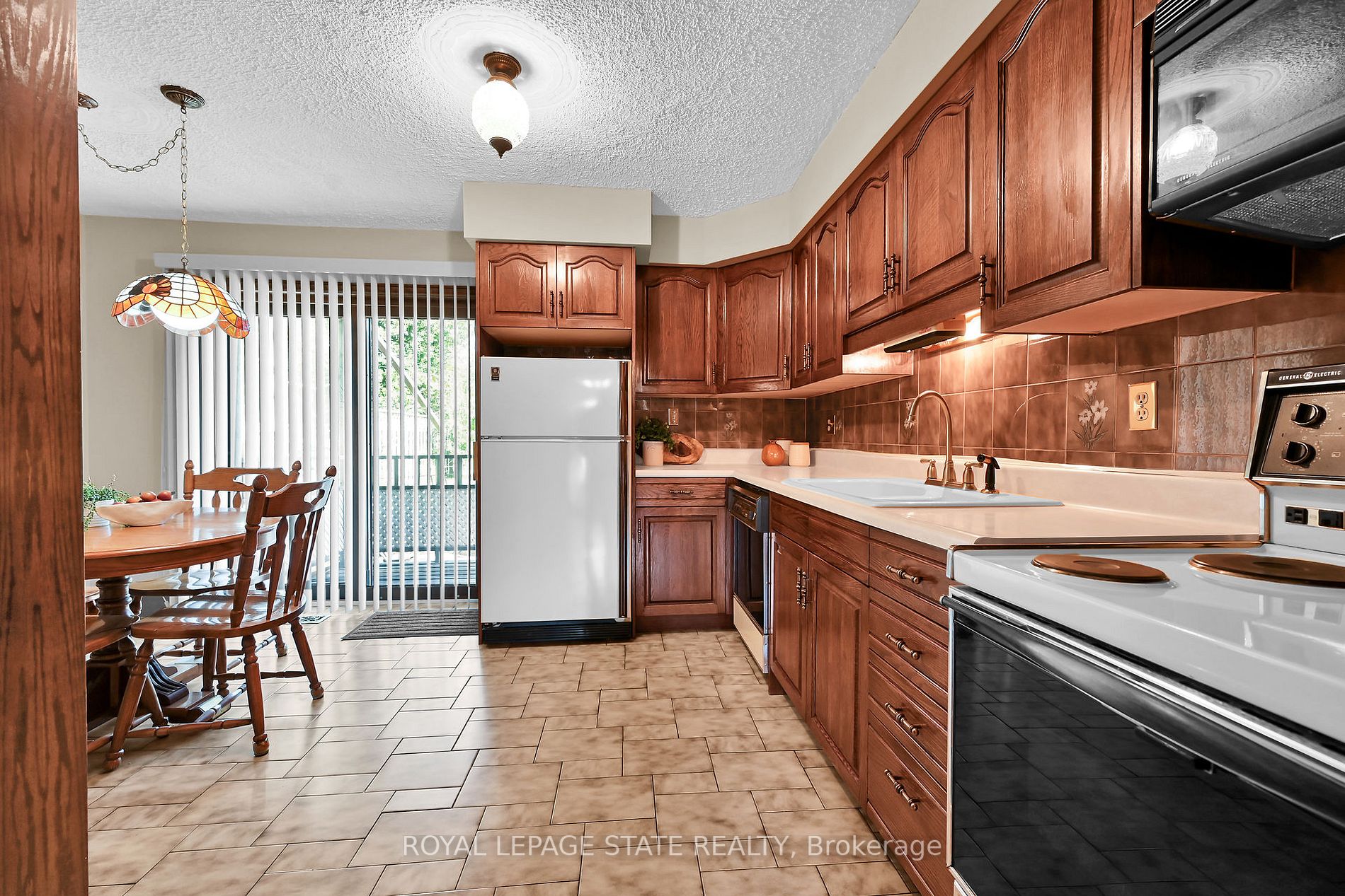 123 Deschene Avenue