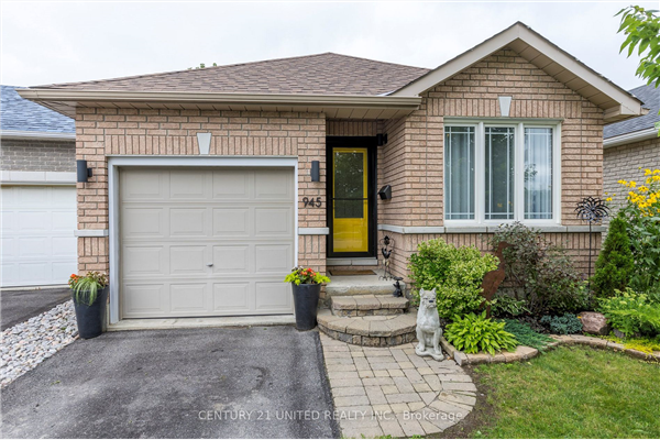 945 Ralphson Cres, Peterborough
