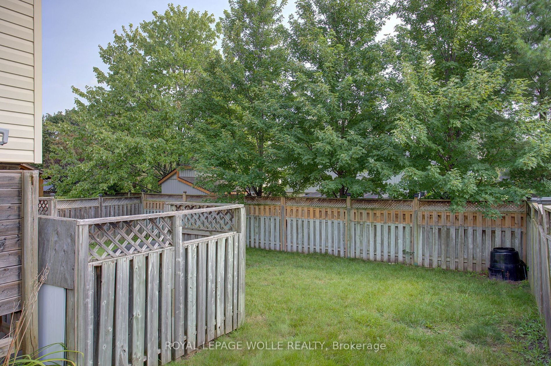 55 Lewis Crescent