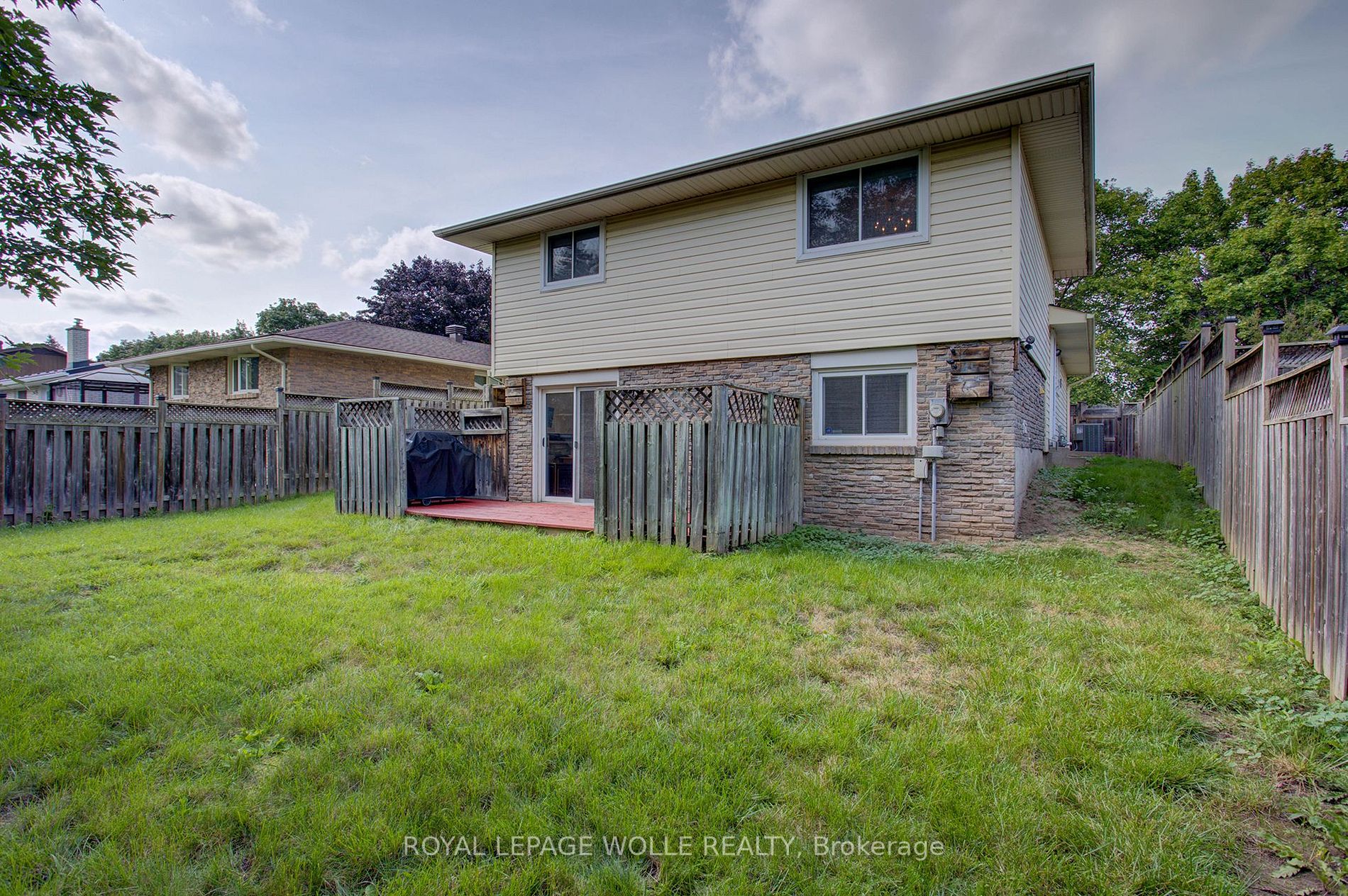 55 Lewis Crescent