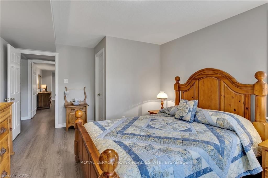 81 South Harbour Dr