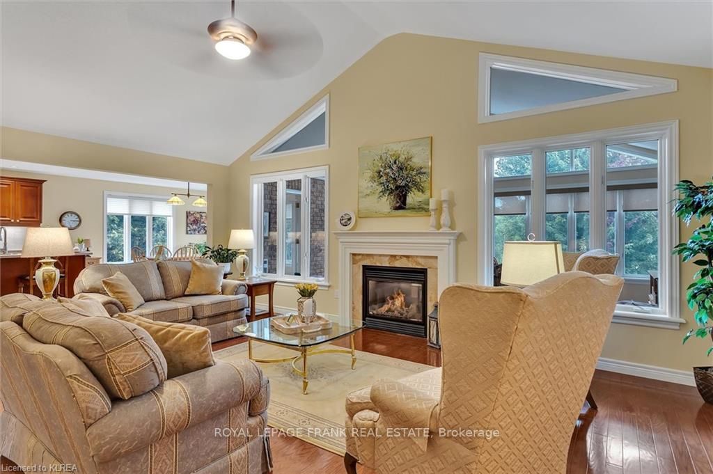 81 South Harbour Dr